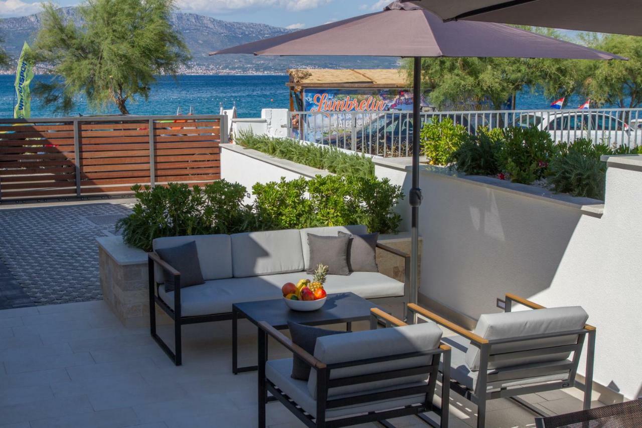 Luxury Poolside Villa Слатине Екстер'єр фото